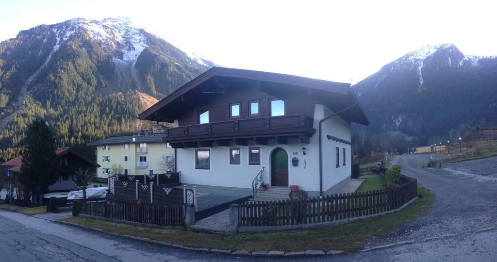 Landhaus Vier Jahreszeiten Krimml Oda fotoğraf